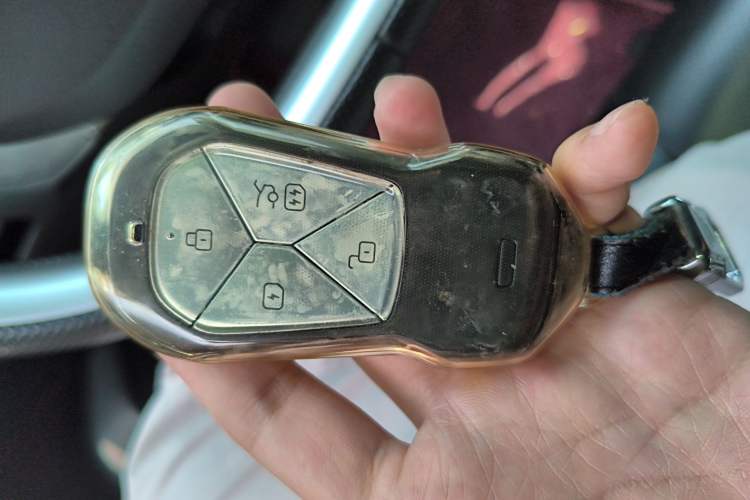 Used XPeng P7 2022 480G+ Interior 1