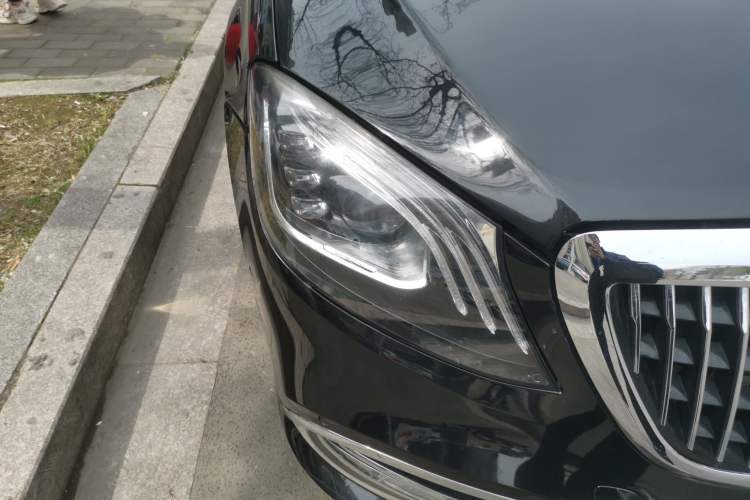 Used Mercedes-Benz S-Class 2014 S 320 L Luxury Model Right Front Headlight