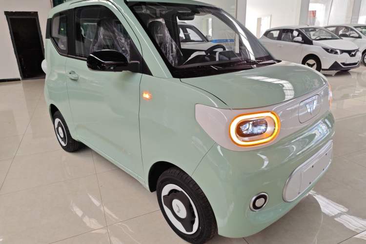 Used Wuling Hongguang MINIEV 2024 3rd Generation 215km Youth Edition