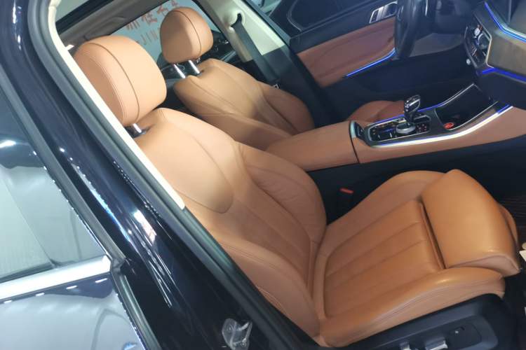 Used BMW X5 2019 xDrive40i M Sport Package
