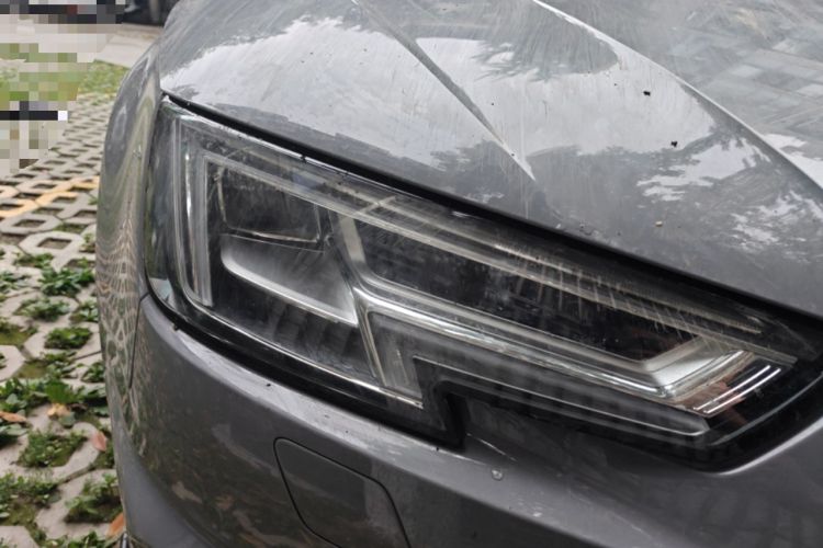 Used Audi A4L 2019 40 TFSI Fashion Edition China VI Emission Standard Right Front Headlight