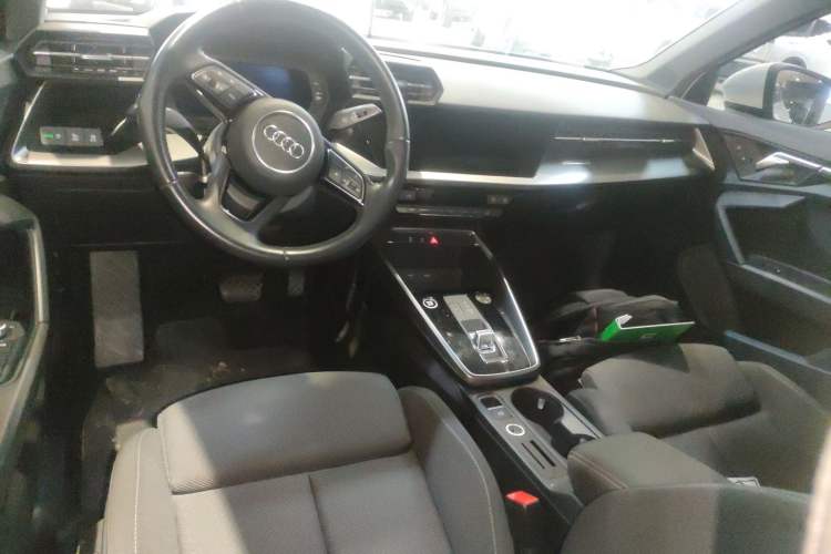 Used Audi A3 2022 A3L Limousine 35 TFSI Ambition Style Edition Center Console