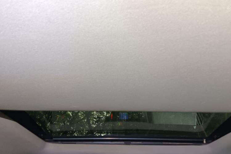 Used Geely Auto GX7 2013 2.0L Automatic Prestige Edition
