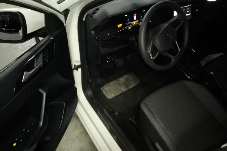 Used Volkswagen Lavida 2023 New Rui 1.5L Automatic New Yi Edition Driver Seat