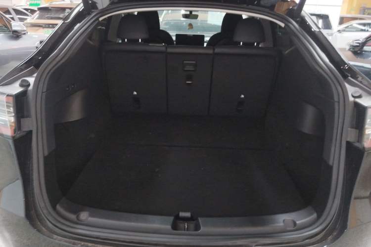 Used Tesla Model Y 2022 Revised Version Long-Range All-Wheel Drive
