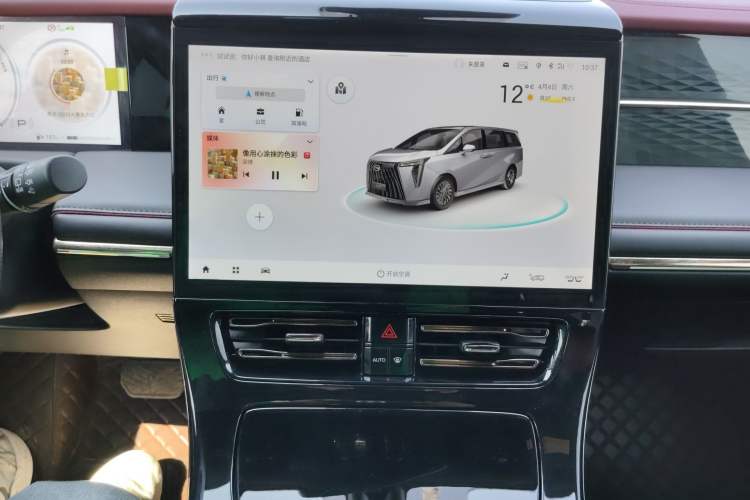 Used GAC Trumpchi M8 2023 Zongshi Series Dual-Motor Flagship Edition Audio And AC Panel