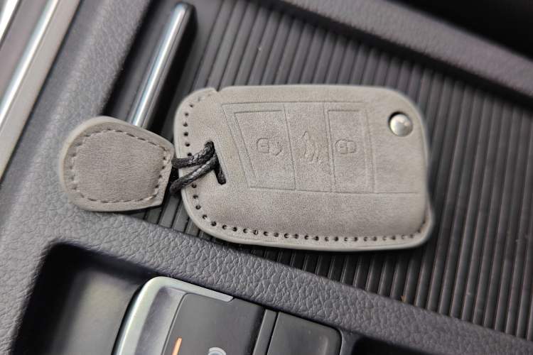 Used Volkswagen Golf 2015 1.4TSI Automatic Luxury Model Vehicle Key