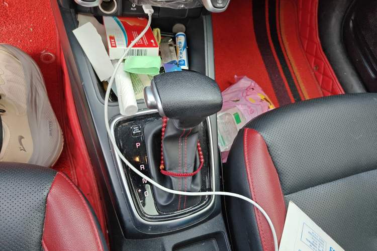 Used Kia KX Cross 2017 1.4L AT GLS