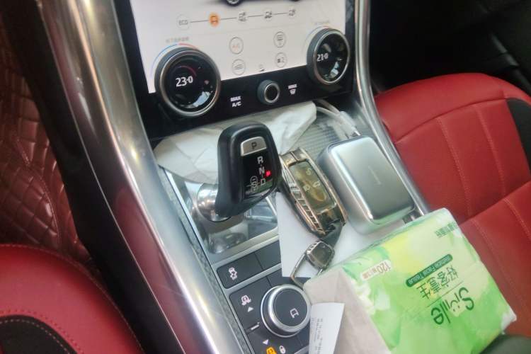 Used Land Rover Range Rover Sport 2021 3.0 L6 YAO Black Edition
