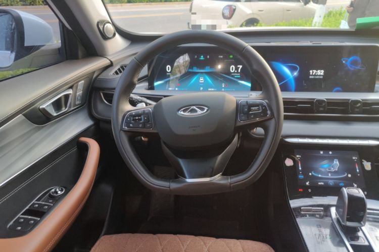 Used Chery Tiggo 8 PLUS 2021 290TGDI DCT Luxury Edition
