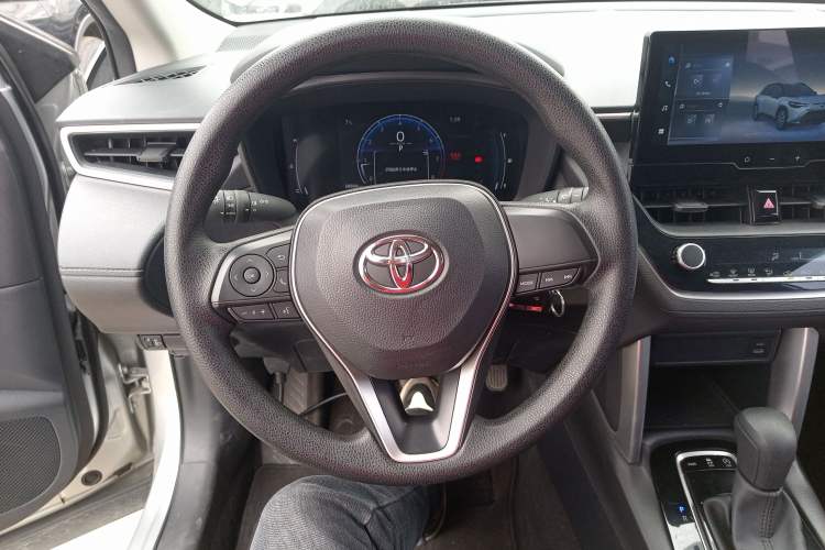 Used Toyota FRONTLANDER 2023 2.0L CVT Elite Edition
