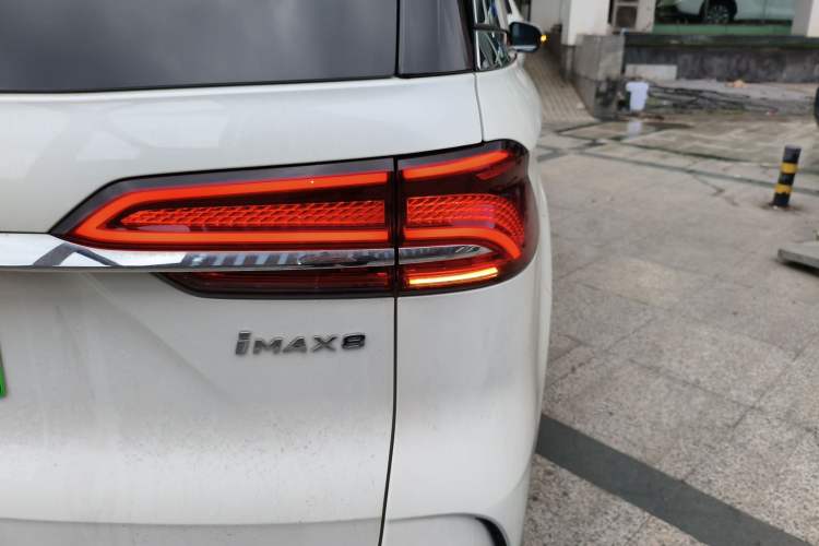 Used Roewe iMAX8 New Energy 2025 1.5T DMH Lu Zun Deluxe Edition