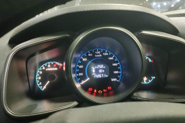 Used Oshan CX70 2016 1.6L Manual Elite Model