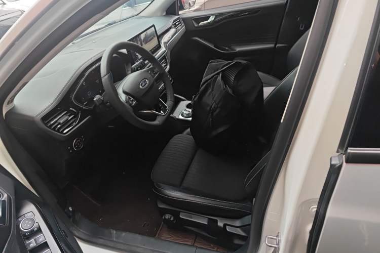 Used Ford Focus 2021 Hatchback EcoBoost 180 Automatic Titanium Edition