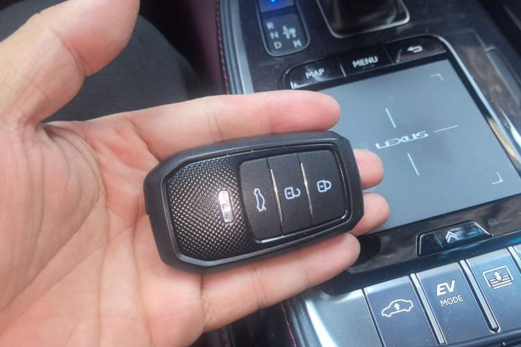 Used Lexus LS 2020 500h Luxury Edition China V Standard
