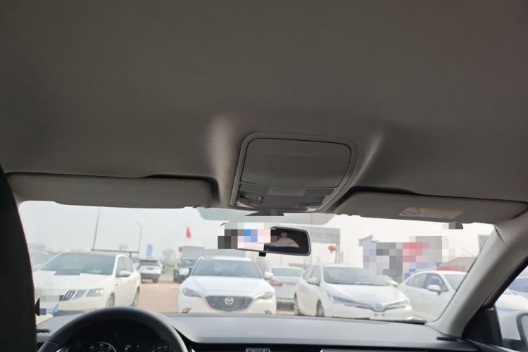 Used Skoda Octavia 2019 1.5L Automatic SmartDrive Comfort Edition China V Standard Headliner