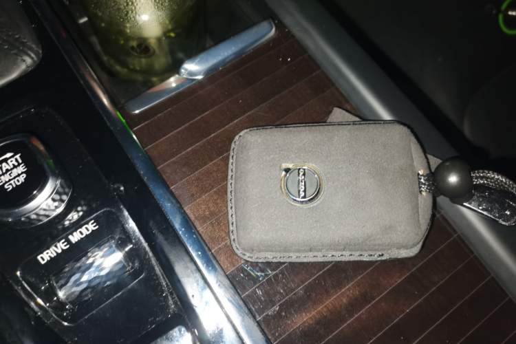 Used Volvo S90 2018 T4 Zhiyuan Edition