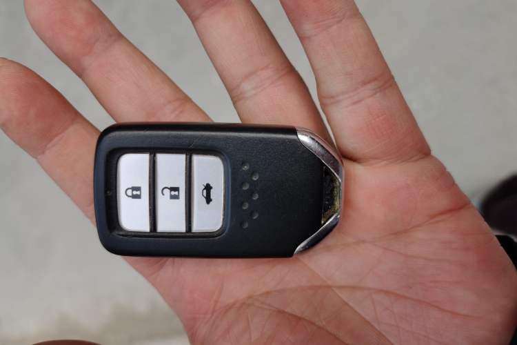 Used Honda Spirior 2015 2.4L Prestige Edition Vehicle Key