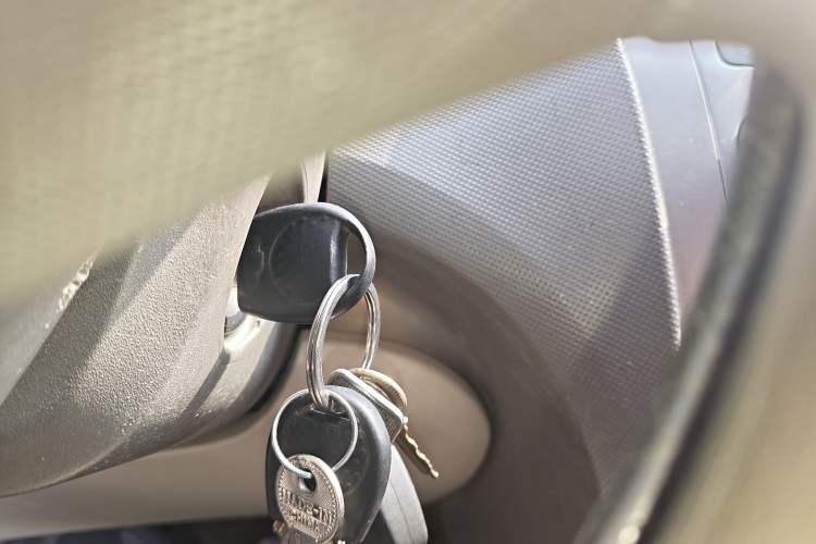 Used Chevrolet Sail 2010 Sedan 1.4L Manual Enjoyment Edition
