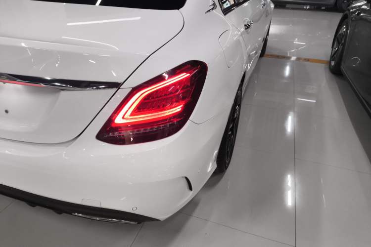 Used Mercedes-Benz C-Class 2021 C 260 L Sport Edition Star Collection Right Rear Taillight