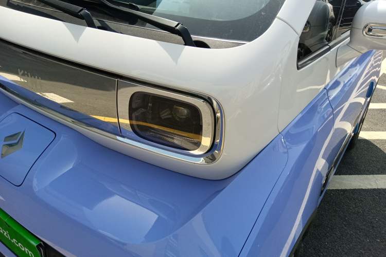 Used Baojun KiWi EV 2023 DJI Edition Lithium Iron Phosphate Left Front Headlight