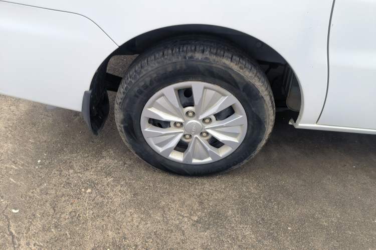 Used JAC Refine M3 2018 IKEA Edition 1.6L Luxury Model
