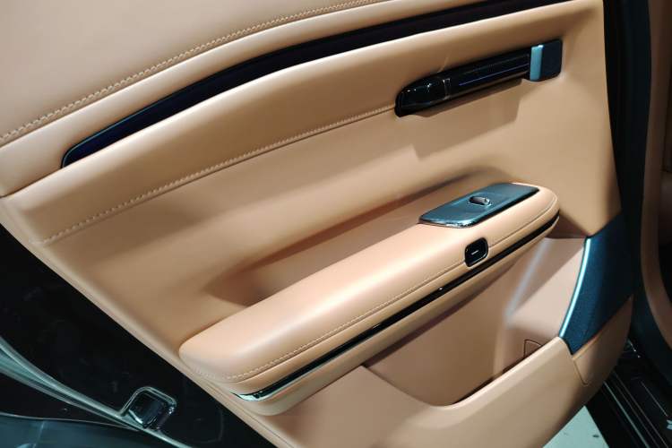 Used Hyptec HT 2024 825 Ultra-High Voltage LiDAR Edition