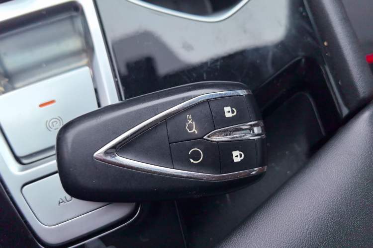 Used CHANGAN Eado 2022 PLUS Blue Whale NE 1.4T GDI DCT Prestige Edition
