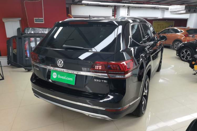 Used Volkswagen Teramont 2017 330TSI Two-Wheel-Drive Luxury Edition