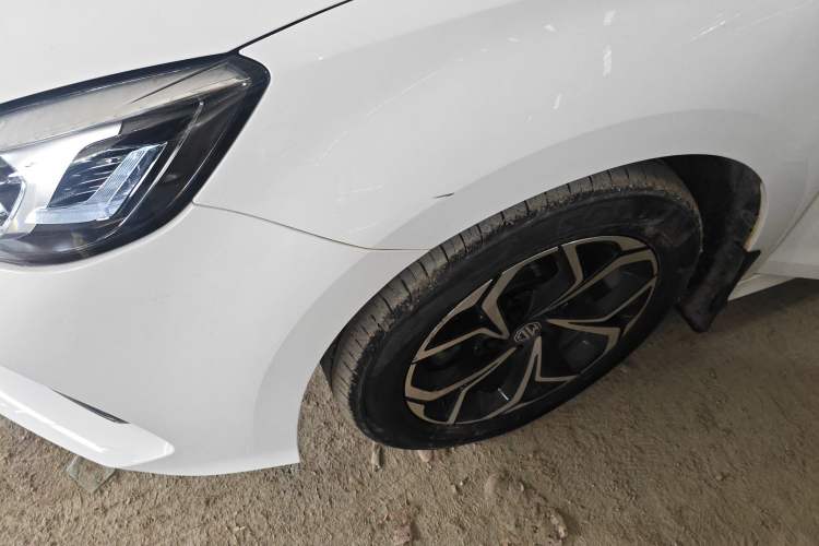 Used MG 5 2023 180 DVVT CVT Luxury Edition Left Front Wheel Hub