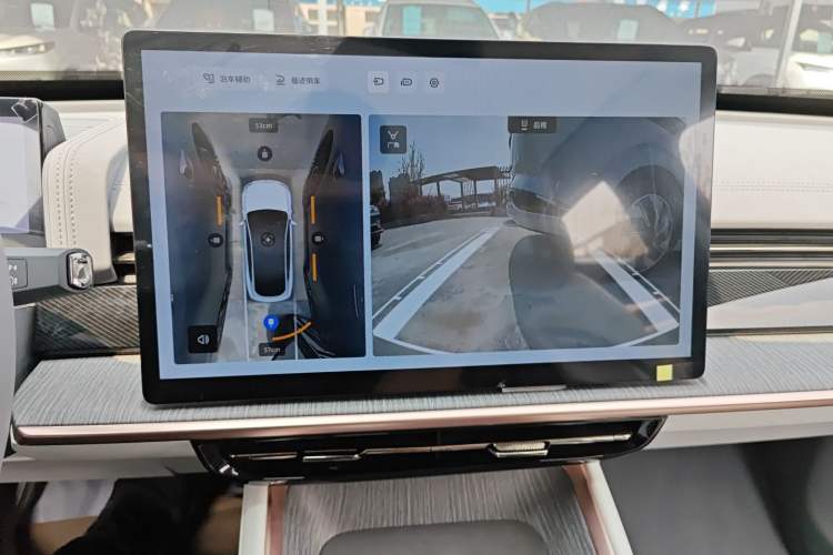 Used Dongfeng eπ eπ007 2024 Pure Electric 540 All-Wheel Drive Max Edition
