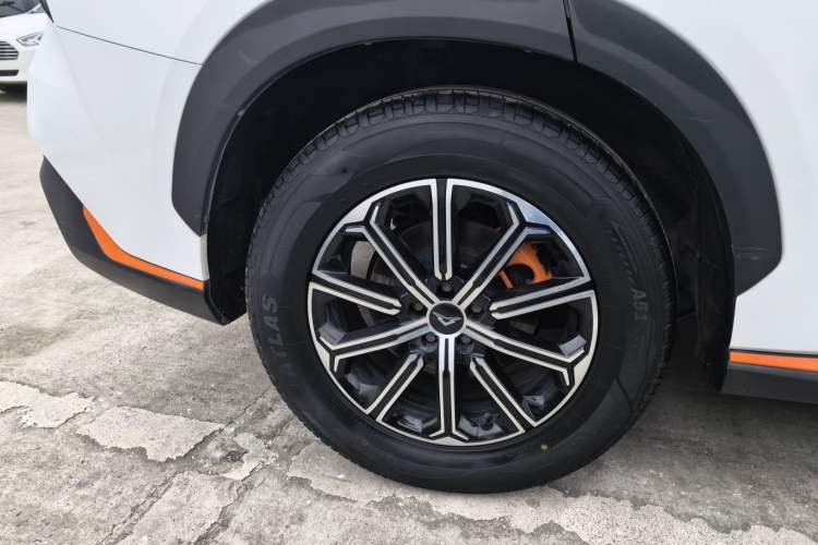 Used Cowin Kunlun 2023 Kunlun 300 Celestial Edition Right Rear Wheel Hub