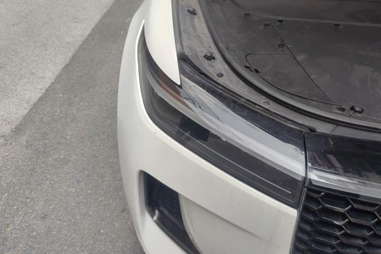 Used Li Auto ONE 2021 Extended-Range 6-Seater Version Right Front Headlight