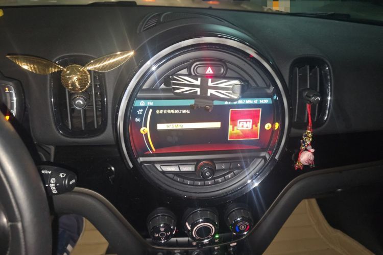 Used MINI Countryman 2018 1.5T COOPER Classic Edition Audio And AC Panel