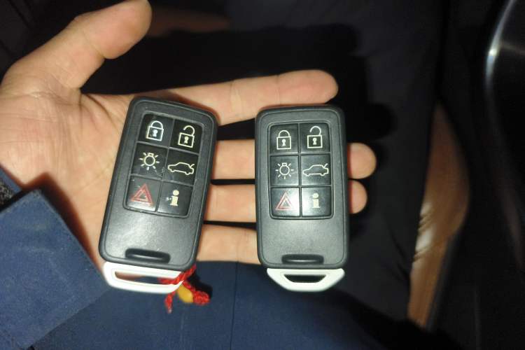 Used Volvo V60 2014 T5 Zhiya Edition Vehicle Key