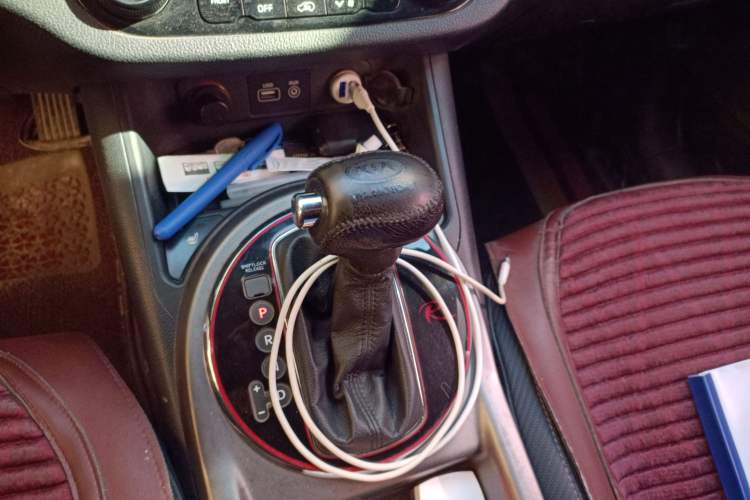 Used Kia Sportage R 2015 2.0L Automatic 2WD Premium Edition
