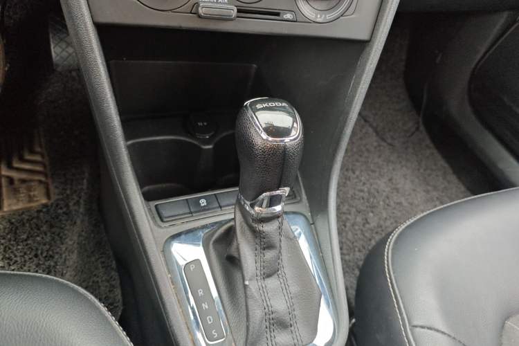 Used Skoda Rapid 2019 1.5L Automatic Comfort Edition China VI Standard