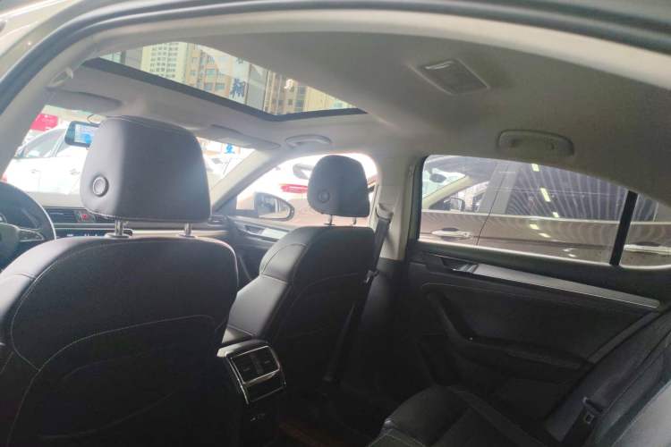 Used Skoda Superb 2019 Facelifted TSI280 DSG Comfort Edition
