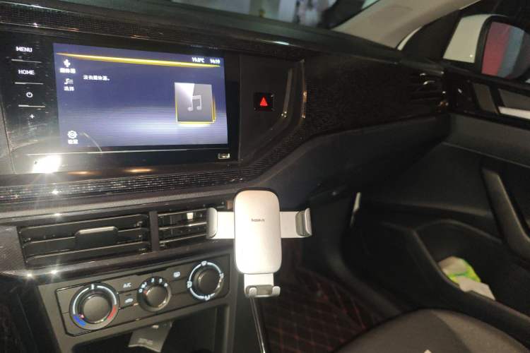 Used Volkswagen Lavida 2023 New Sharp 1.5L Automatic Excellent New Edition
