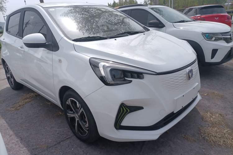 Used CHANGAN Benni E-Star 2022 Qingxin Edition Colorful Model Lithium-NMC Front Right 45 Deg