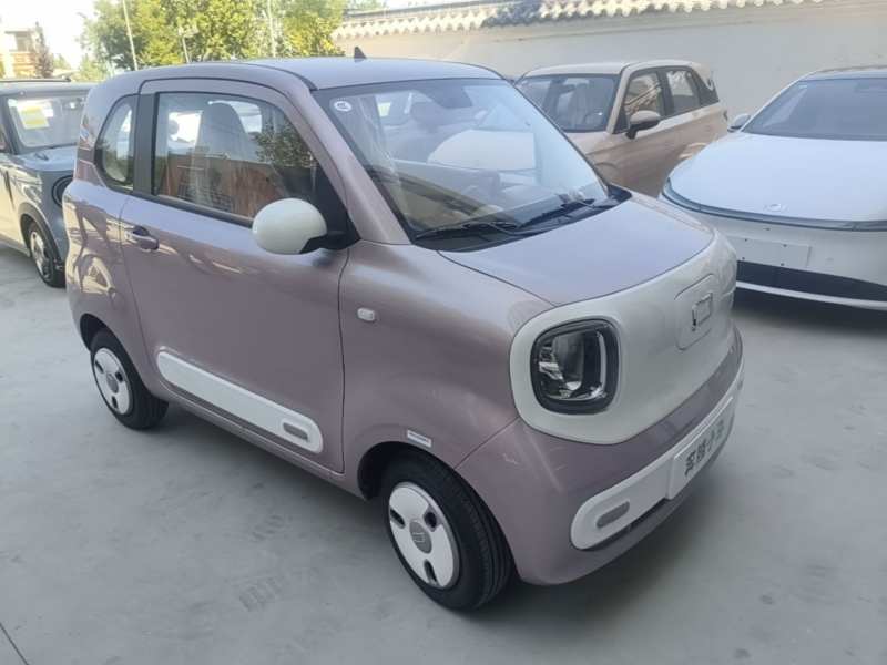 Used Bestune Pony 2026 222km Colorful Horse — 3