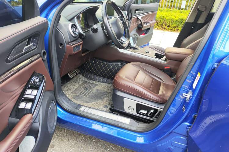 Used Wey VV5 2017 2.0T Flagship Edition
