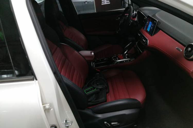 Used MG HS 2019 30T Automatic 2WD Trophy Supreme Edition China VI Standard