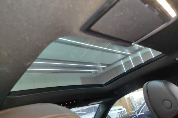 Used Mercedes-Benz GLC 2022 Refreshed GLC 260 L 4MATIC Dynamic Edition