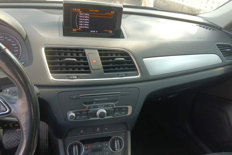 Used Audi Q3 2016 35 TFSI Fashion Model