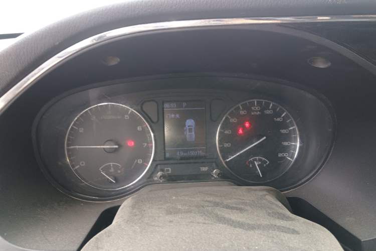 Used Dongfeng Ruichi 2017 2.4L Gasoline 4x4 Standard Version ZG24