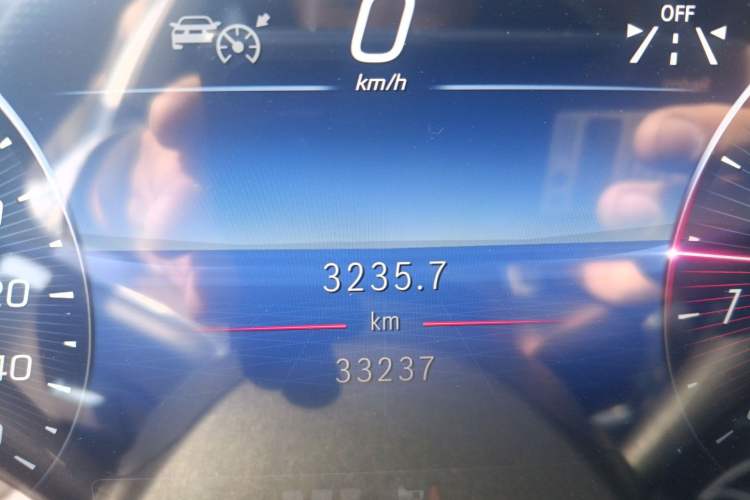 Used Mercedes-Benz C-Class 2024 Facelift C 260 L Night Edition Sport Version
