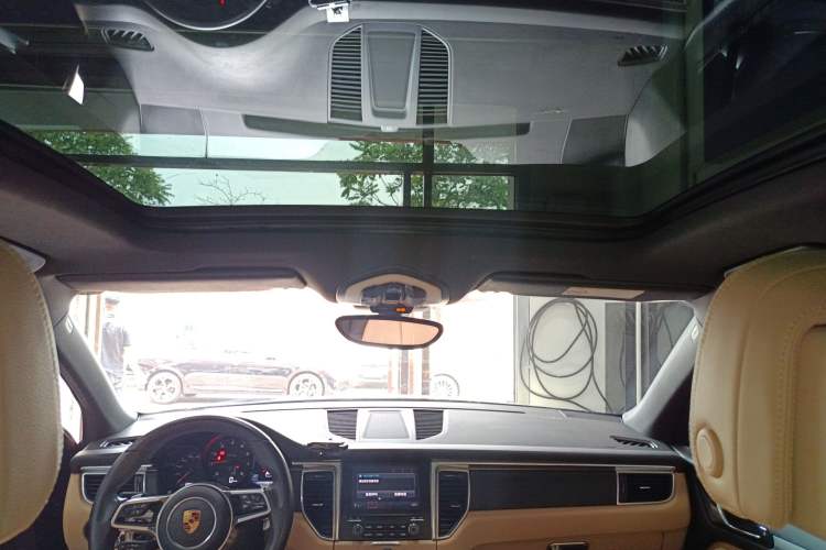 Used Porsche Macan 2017 Macan 2.0T Headliner