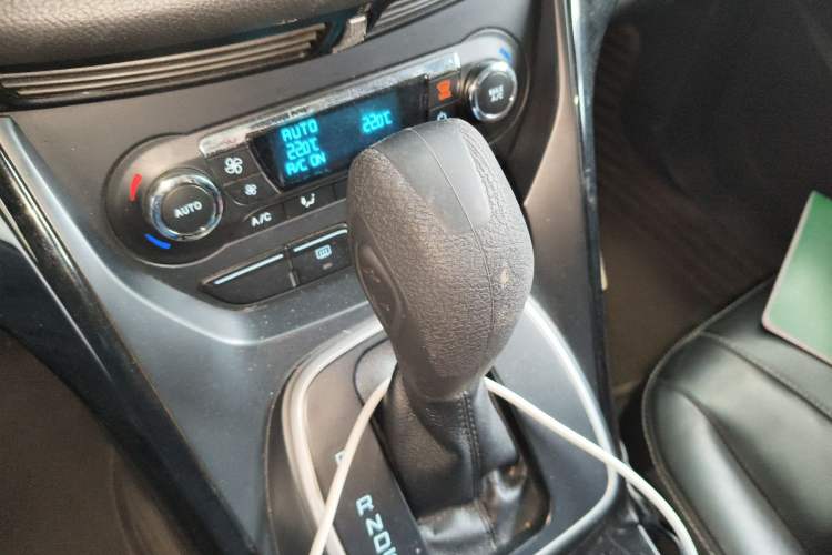 Used Ford Kuga 2013 2.0L GTDi Four-Wheel-Drive Sport Model