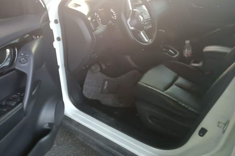 Used Nissan X-Trail 2020 2.0L XL ITS CVT 2WD SmartConnect Comfort Edition Driver Seat